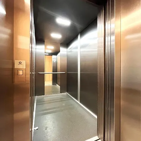 Διαμέρισμα Mieszczanska ~ Self Check-in 24h ~parking And Lift Βρότσλαβ