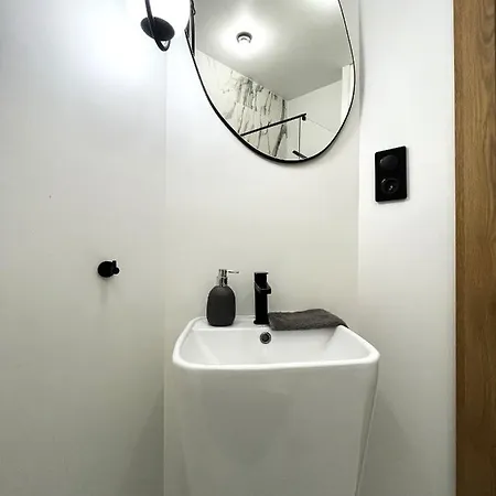 Mieszczańska ~ Self Check-in 24h ~parking&lift Wrocław