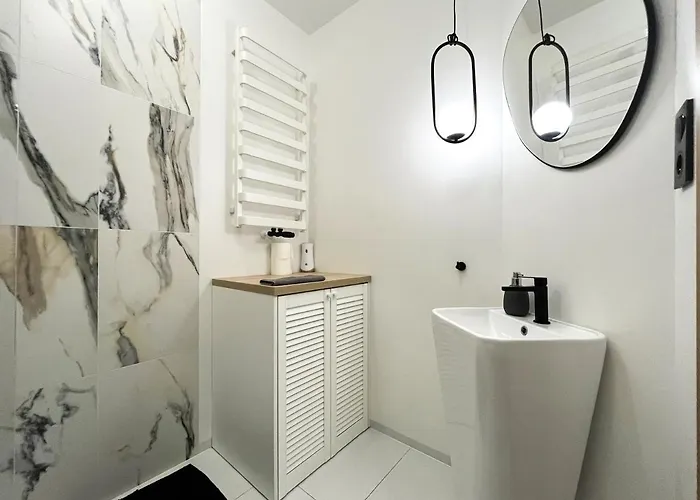 Mieszczanska ~ Self Check-in 24h ~parking And Lift *